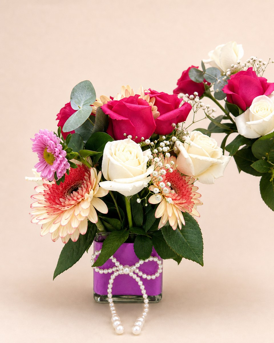Pink Fuchsia Rose Glass Vase Arrangement